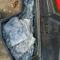 30 Brand New Chains And Some Bars Hardcase For Chainsaw 