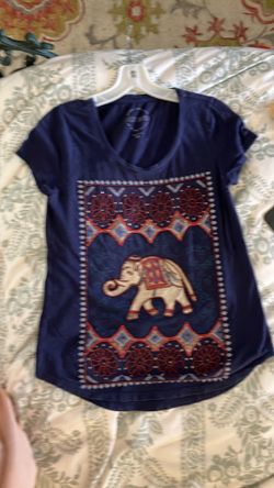 Lucky brand navy tee xs embroidered