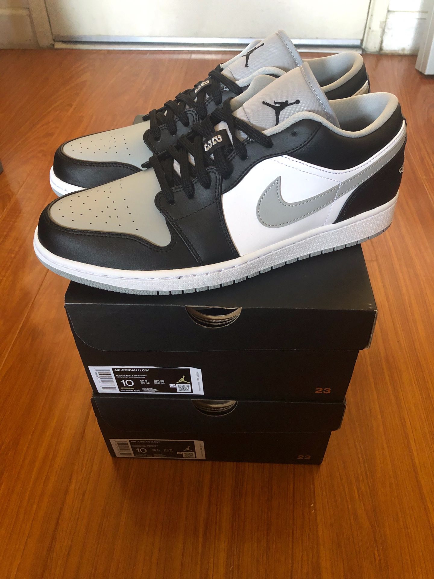 Jordan 1 Low Light Smoke Grey