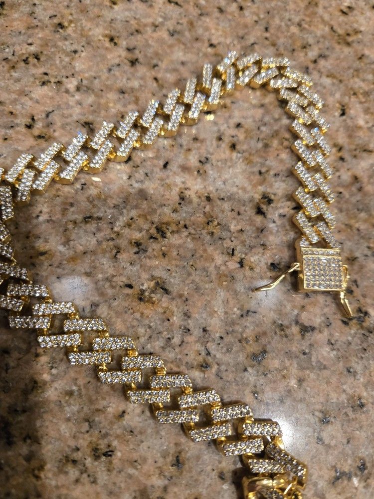 DOG COLLAR