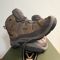 Keen Men’s Circadia Waterproof Hiking Boots