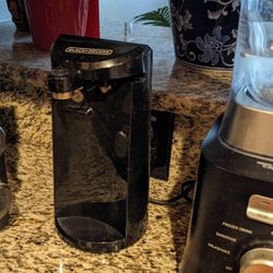 Black + Decker Can Opener