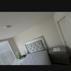 Bedroom Set 