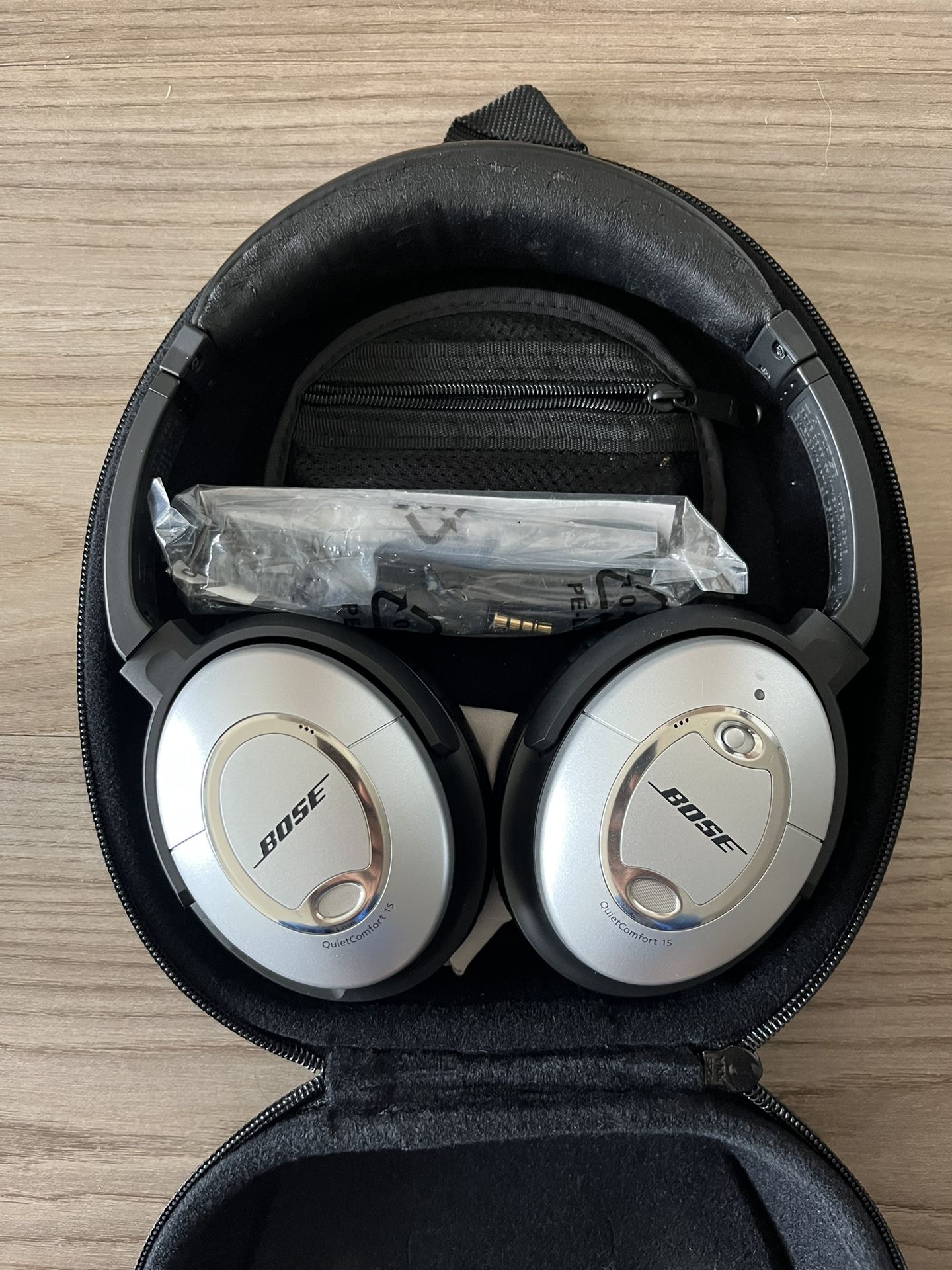 Bose Q15 QuietComfort Noise Canceling Headphones