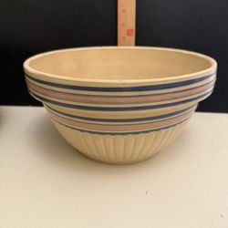 Large Vintage Mixing Bowl 