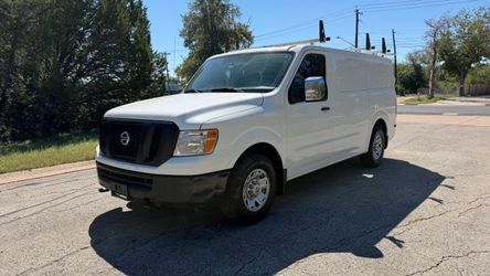2021 Nissan NV3500 HD Cargo