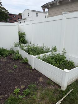 Set of 3 White Vinyl Raised Garden Beds