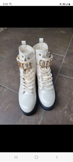 GUESS Vaires Women's Lug Sole Combat Boots Ivory Cream