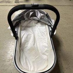 UPPA BABY Bassinet!