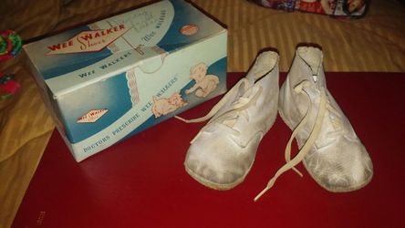 Vintage wee walker shoes