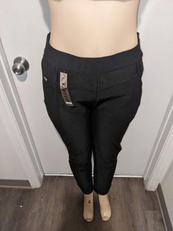 New Womens Pants Size XL/2X/3X They Are Warm
