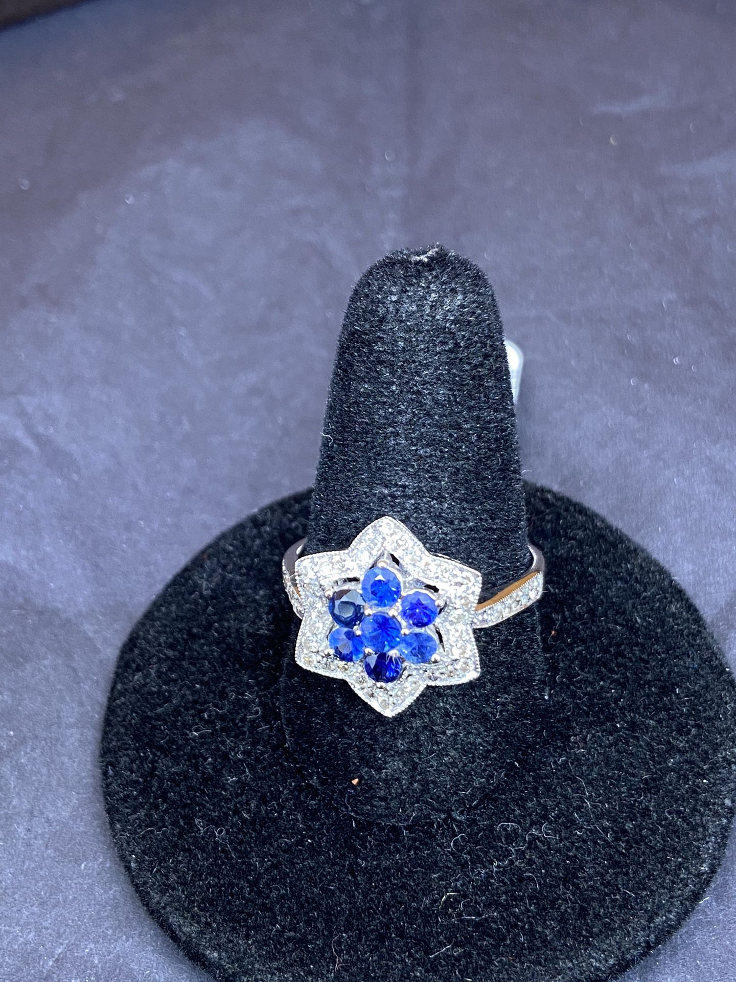 Sapphire Flower Ring 