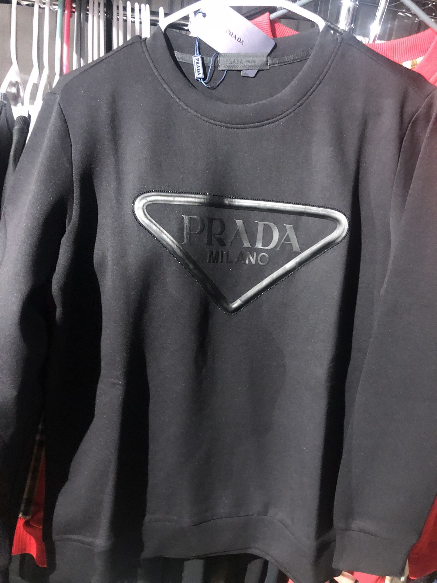 Black Sweatshirt