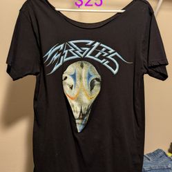 Women's Eagles Graphic Tee Medium