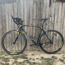 Giant Road Bike