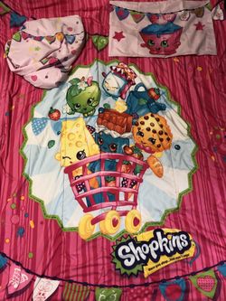 Bedding full set ( SHOPKINS )