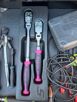 Pink ratchet 3/8