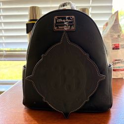 Black mini club 33 loungefly back pack