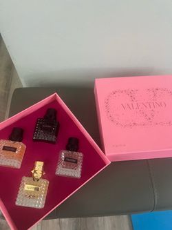 Valentino Donna Born in Roma Mini Fragrance Gift Set (4 x 30ml