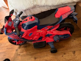 Spider-Man 6-volt battery-powered ride-on motorcycle