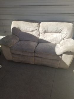 Reclining couch
