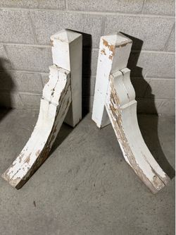 Pair of Antique Wood Corbels/Brackets