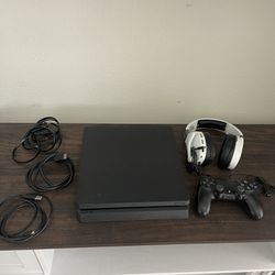 Ps4 for sale!!