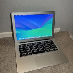 MacBook Air 13 inch i5 / 4GB Ram,128gb SSD Adobe, logic pro Ms office , Ableton Live or best offer