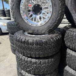 Vendo Rines Nuevos 17x9 De Ancho De 6-139.7 Lugs Con Llantas 285/70/R17 Bfgoodrich Por $940 🚀☎️✅instacion Y Balance 