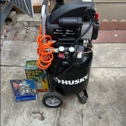 Husky Compressor 10 Gallon