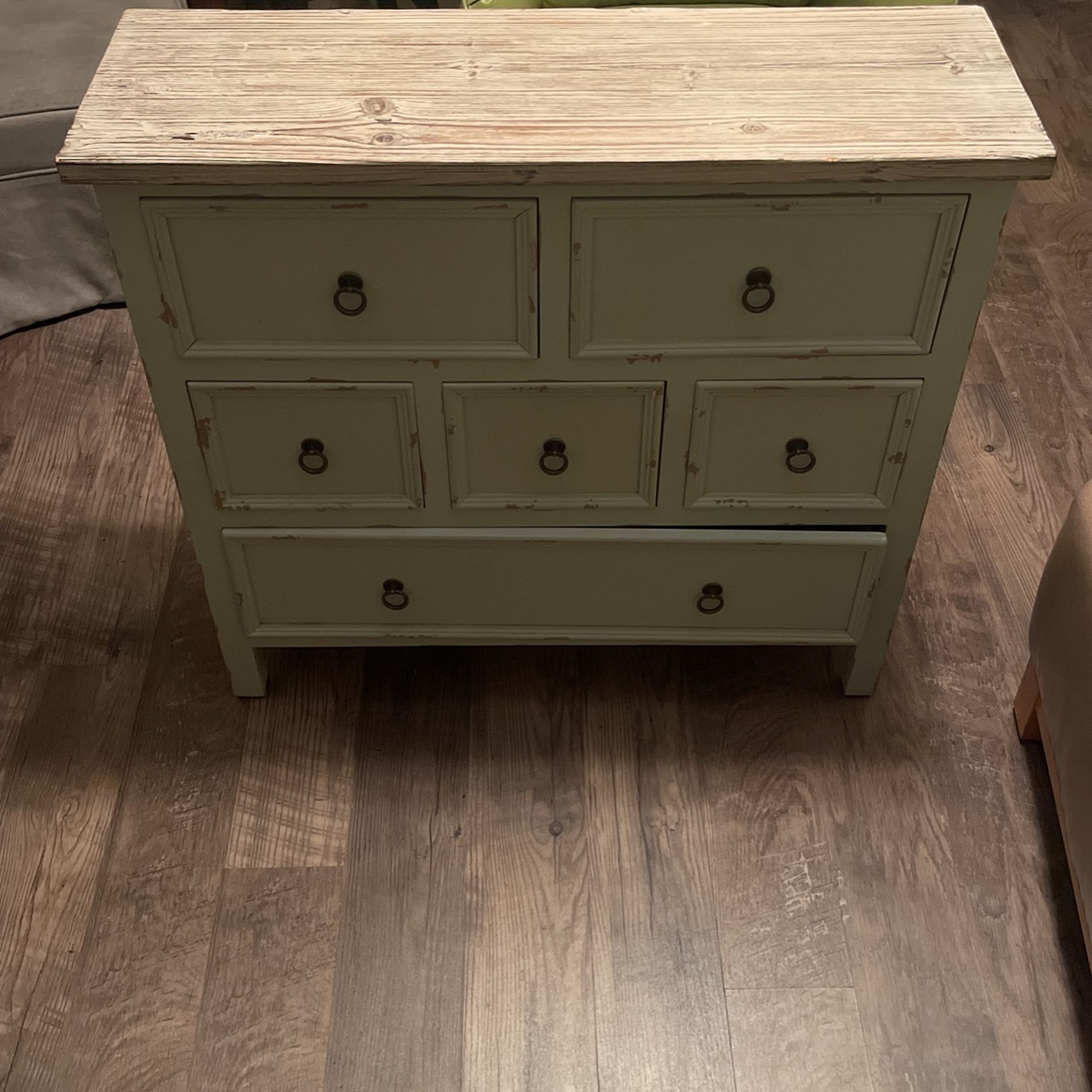 Chester drawer