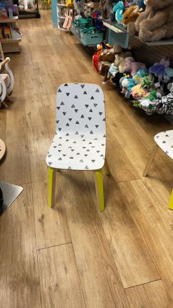 Patterned Kid’s Chair