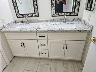 Kitchen and bathroom cabinets