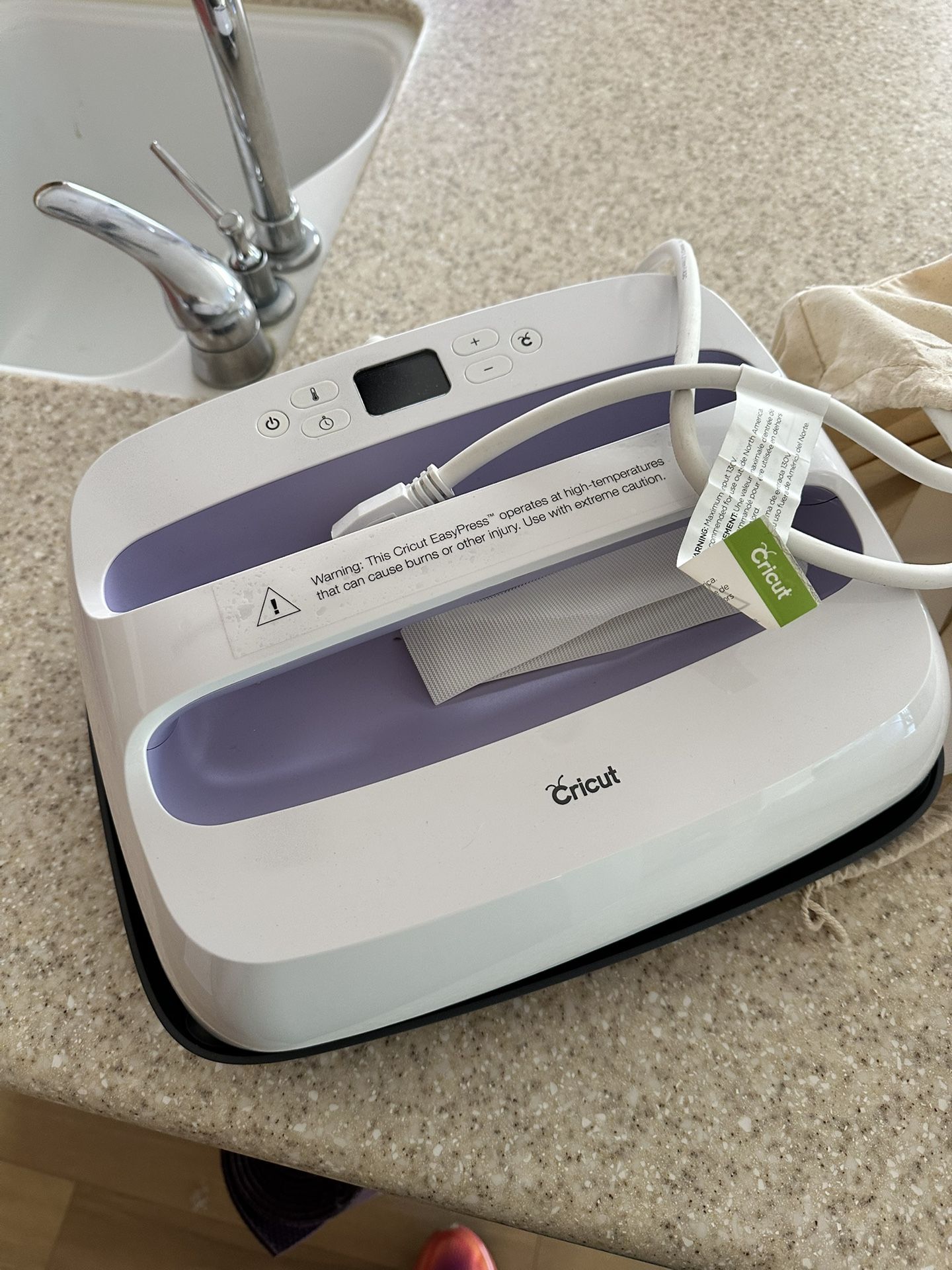 Cricut EasyPress 12 in x 10 in