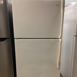 Whirlpool 18 cu.ft. Top Freezer Refrigerator 