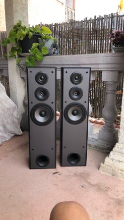 Pioneer speakers tower sets ,