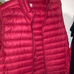 RED VEST 