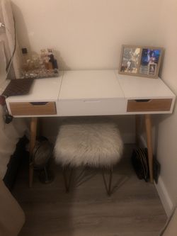 Vanity Console