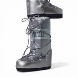 Moon Boots Brand New