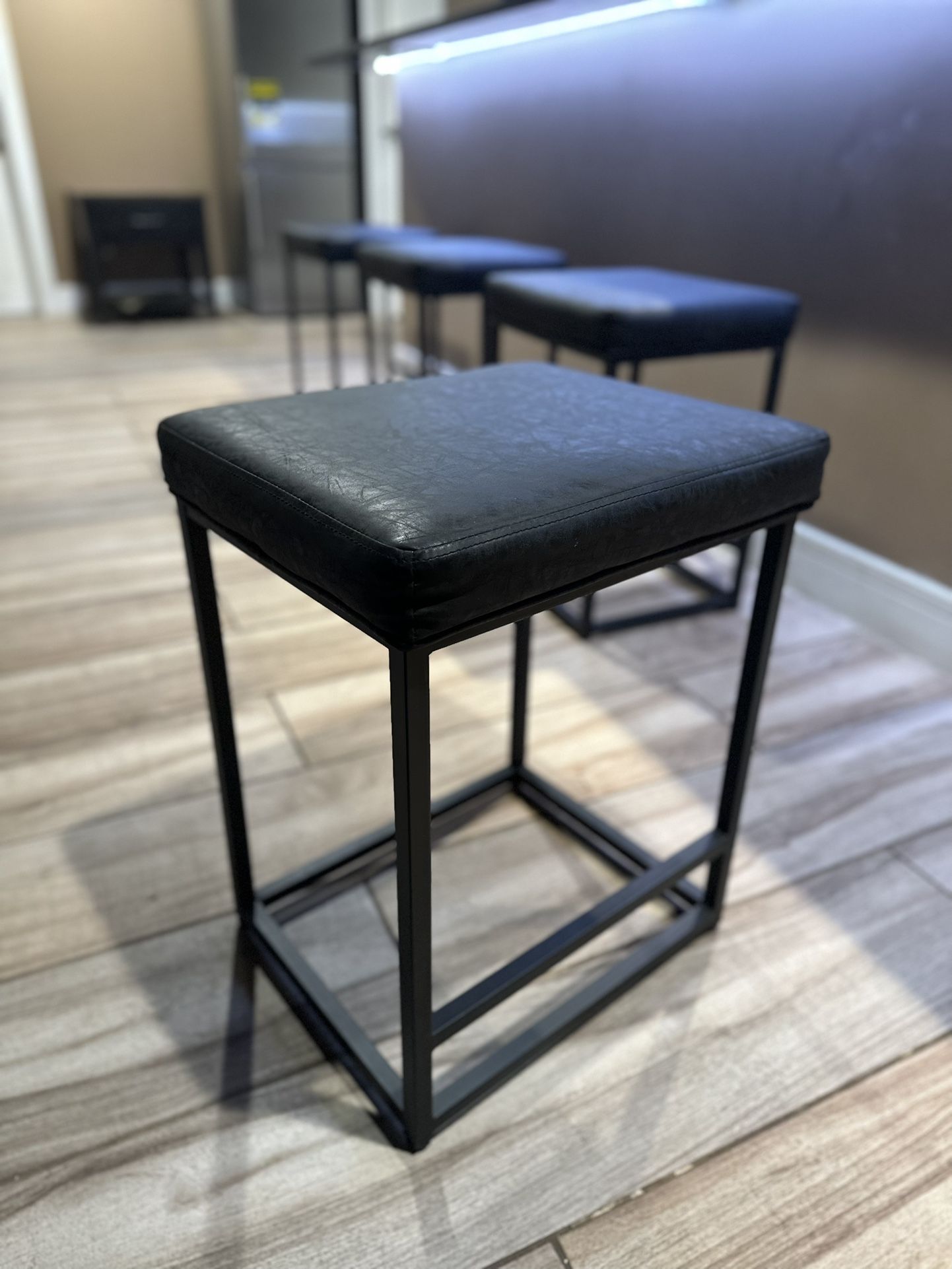 SET OF 4 Homall 24" Bar Stools Counter Height Metal Barstool Chairs