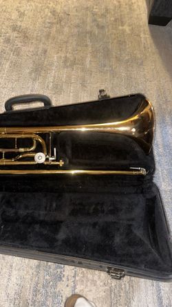 Yamaha Brass Trombone with Hard Case