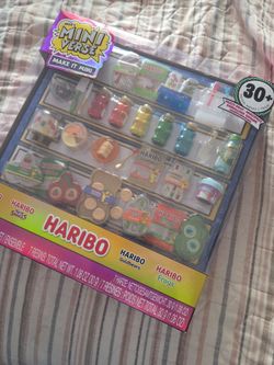 Miniverse  Harbio 30 piece