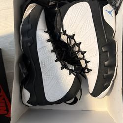 University Blue Jordan 9