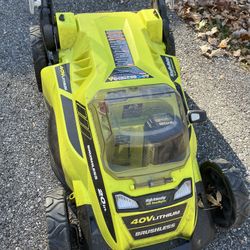 Lawn mower Battery powered 
