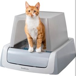 PetSafe ScoopFree Crystal Pro Self-Cleaning Automatic Litter Box