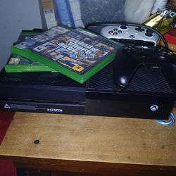 Xbox one with 2 controllers and 3 games