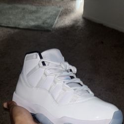 Legend Blue Jordan 11s Size 11.5