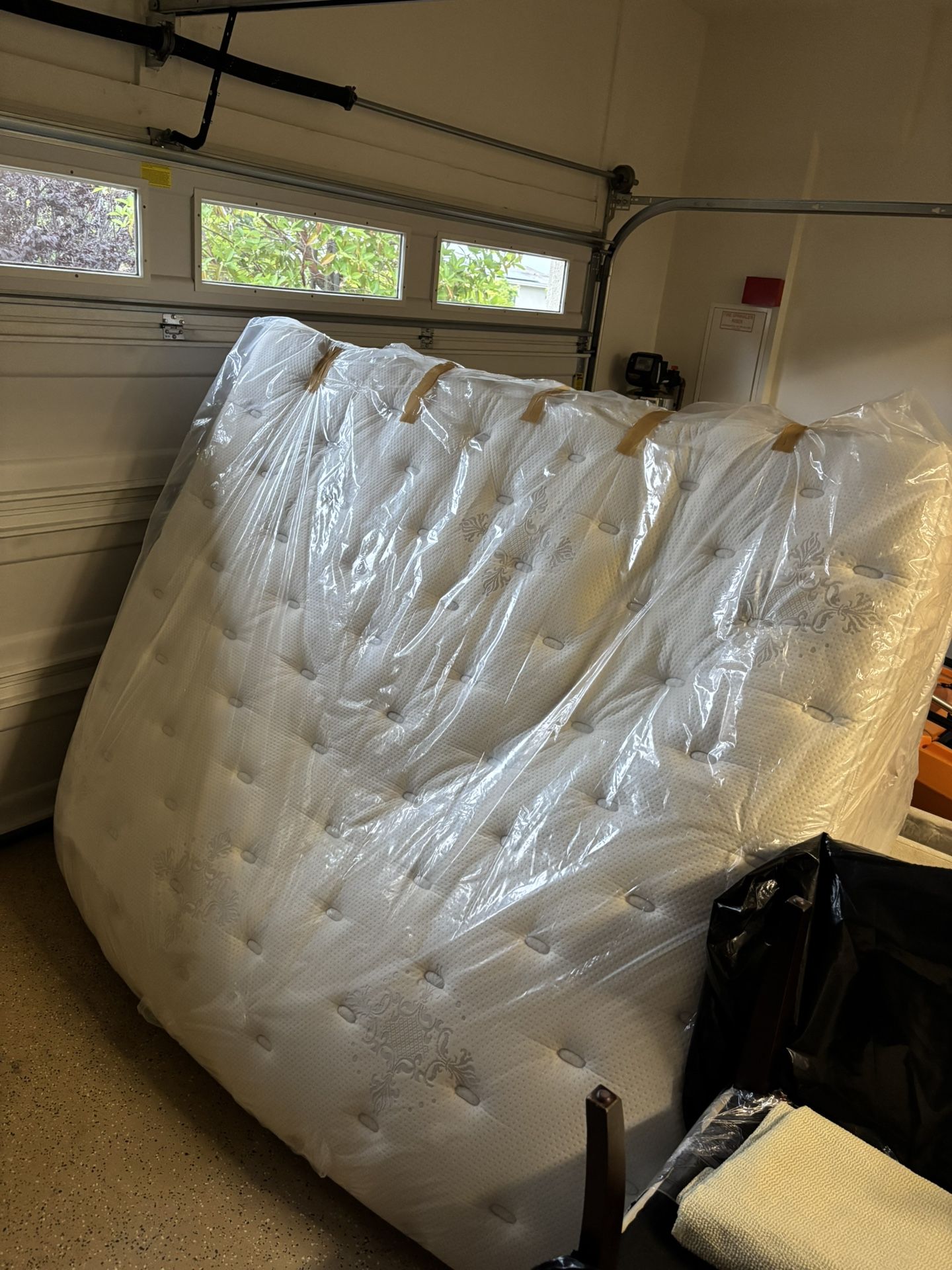 Cal King Mattress and Box Spring