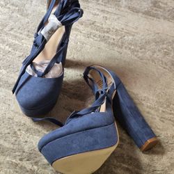 Powder Blue Heels Size 6