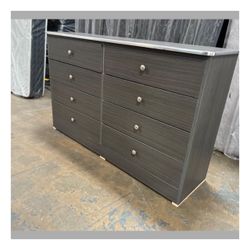 8 drawers dresser / Eight drawers dresser / Cajonera